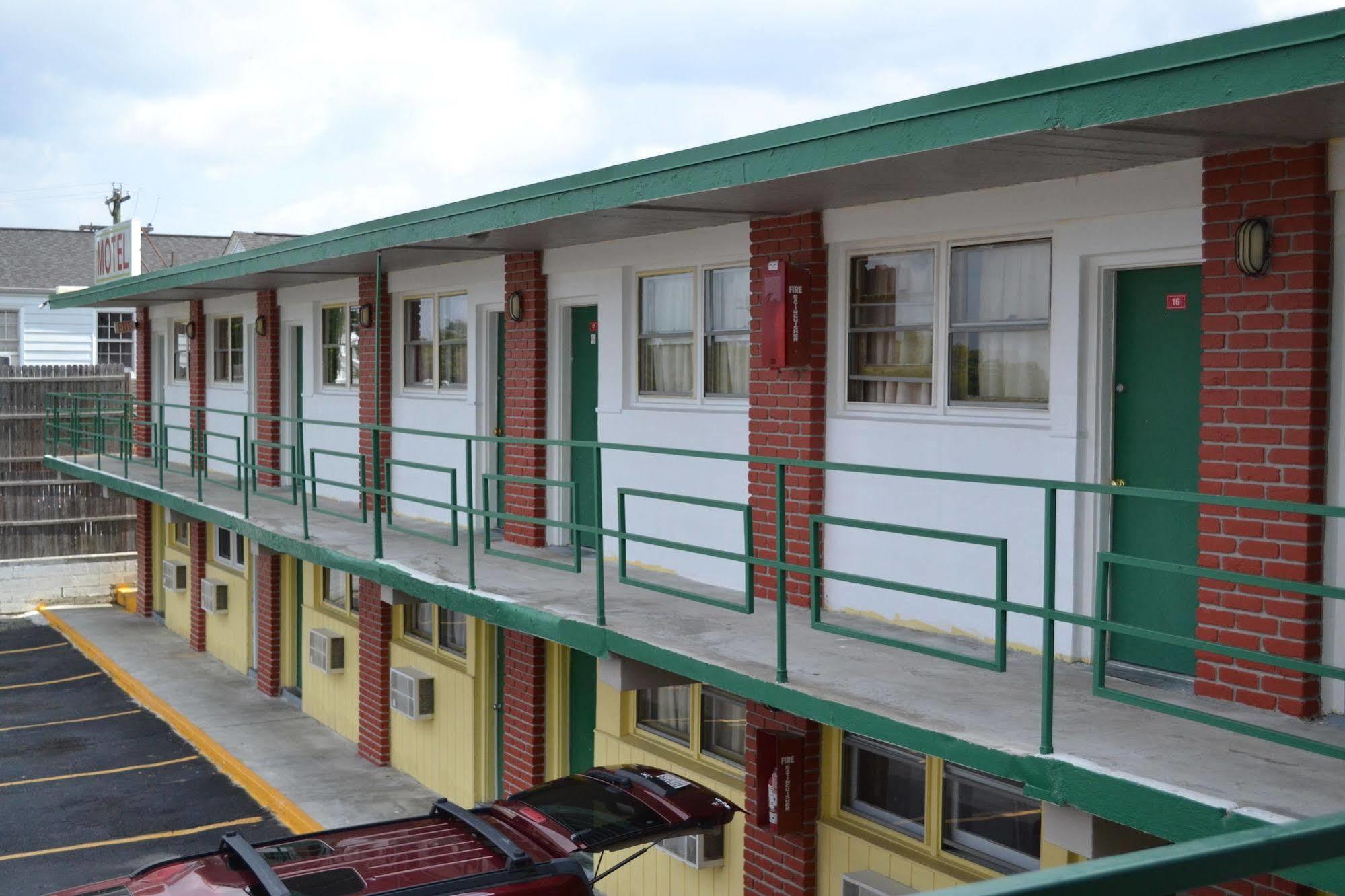 Budget Inn Christiansburg Exterior foto