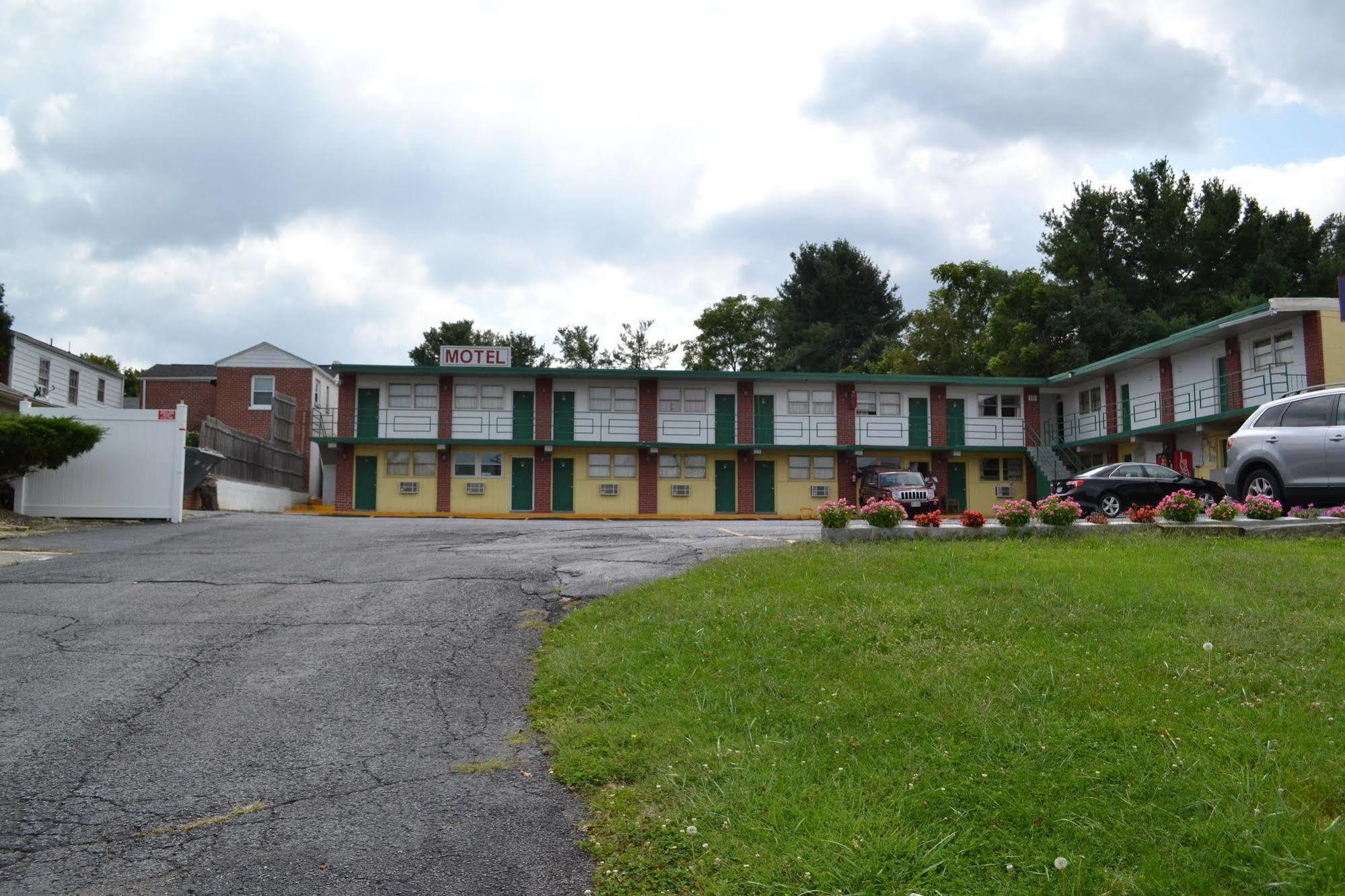 Budget Inn Christiansburg Exterior foto